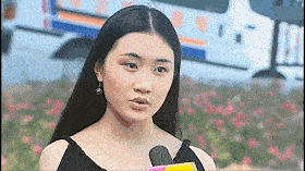 忍住!不能笑!哈哈忍不住了