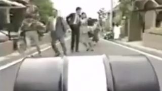 毁灭日本的易拉罐