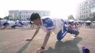 浙江一中学设计高强度间歇tabata课间操!美式硬核动作引围观,网友:全程彪悍,这学校估计没胖子!