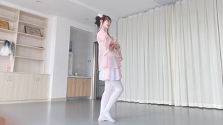 谁家的小师妹在瞎蹦哒