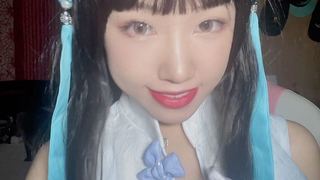 是个魔性又可爱的西施cos