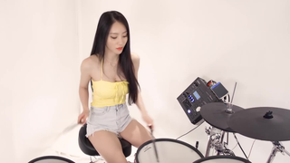 这不经意间的抖动,是你们的架子鼓女神~雅妍 - Endless Dream