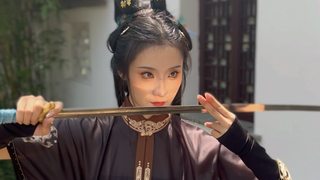 再发个剑舞小视频~