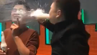 《 醉 拳 》