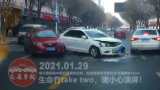 中国交通事故20210129：每天最新的车祸实例，助你提高安全意识