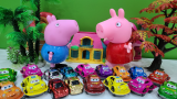 小猪佩奇玩具车与汽车总动员玩具蛋