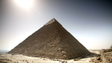 考古学家深挖修建金字塔的秘密！修建者有参与即神圣的感觉吗？