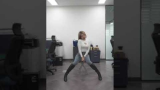 办公室跳舞