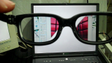 黑科技！这种偏光膜眼镜，电脑上画面只有自己能看见