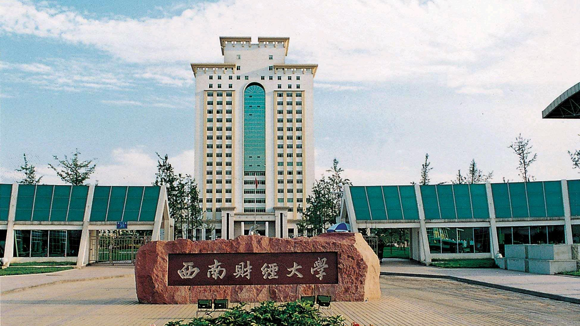 ノ- ( ゜- ゜)つロ